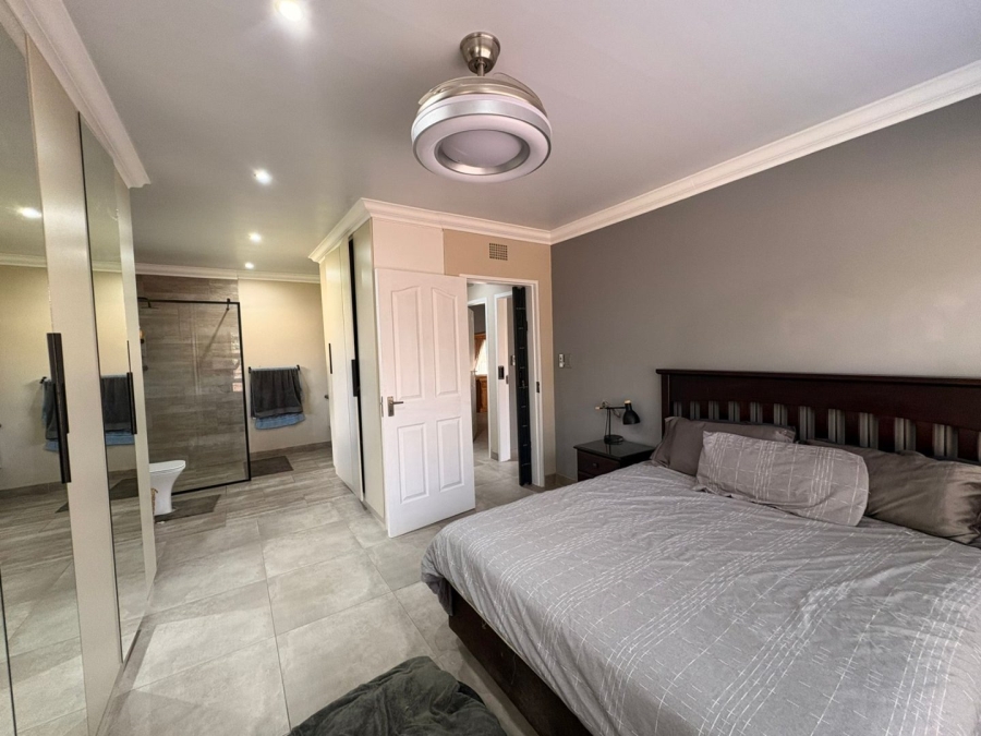 To Let 3 Bedroom Property for Rent in Flimieda North West